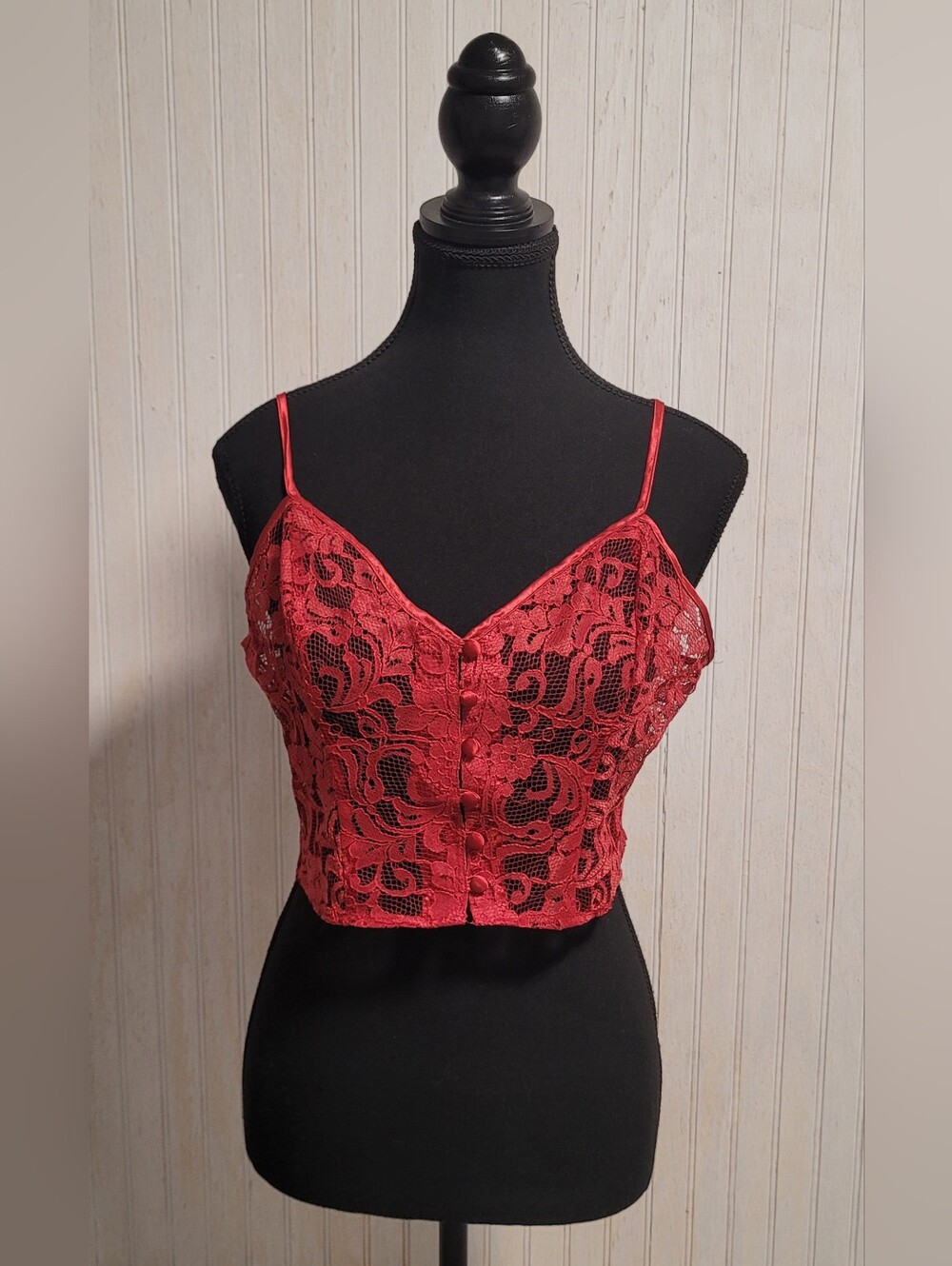 ​Vintage Victorias Secret Gold Label Red Lace Cropped Camisole Rusty Red L